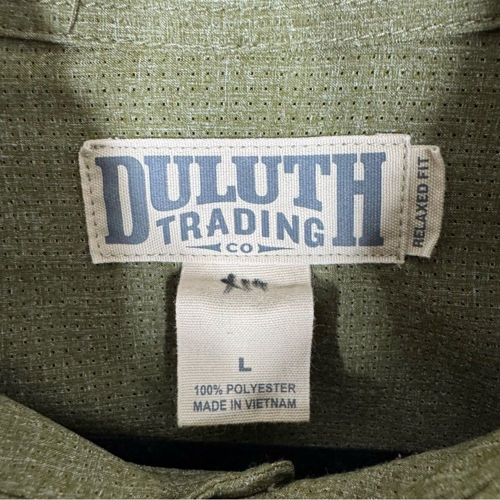 Duluth Men's Breezeshooter Relaxed Fit Shirt Green Guide Safari Outdoors Large - Picture 3 of 6